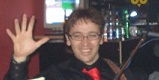 Adam gitara